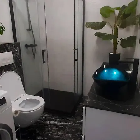 Apartment Nowy, Spokojna Okolica, 10 Min Do Politechniki Rzeszow